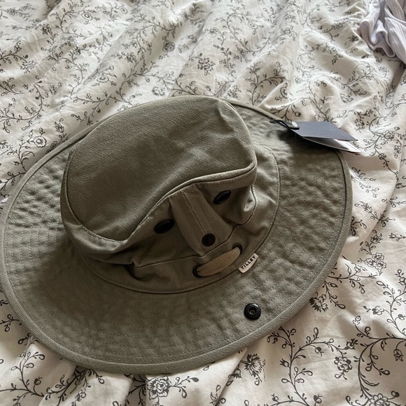 Tilley T3W Wanderer Hat - Picture 1 of 3